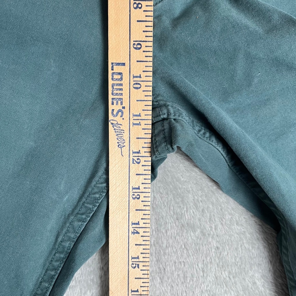 The North Face Men's Utility Cargo Shorts Size 36 Long Green Cotton Blend - Picture 9 of 11